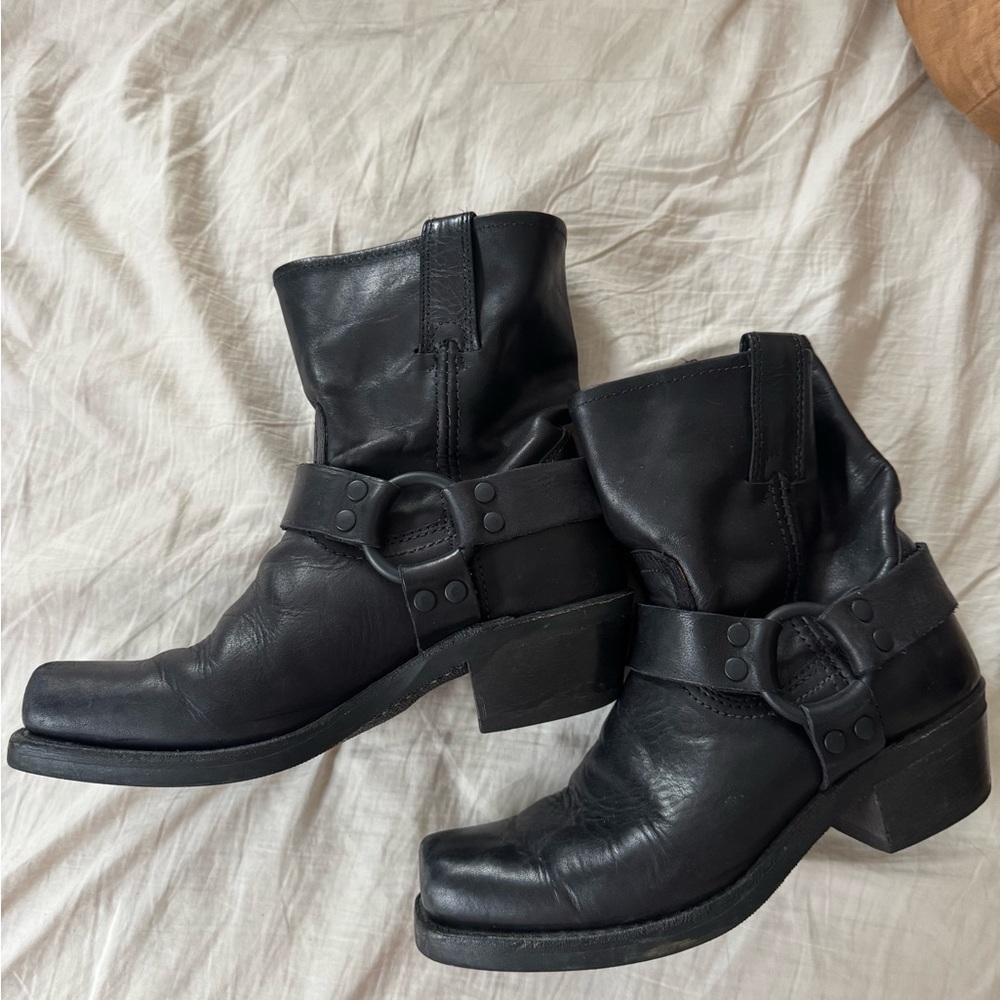 Frye Black Leather Moto 8R Harness Boots 7.5